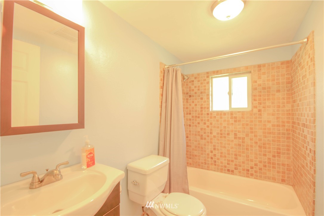3797 Wishkah Road Aberdeen, WA 98520 - Photo 11 of 14 Gallery Image 11