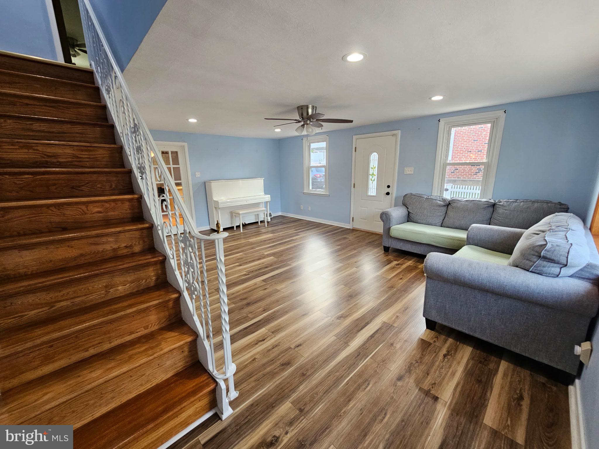 804 Marchman Road Philadelphia, PA 19115 - Photo 7 of 22