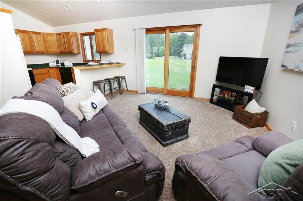 833 East Olson Road Midland, MI 48640 - Photo 6 of 24