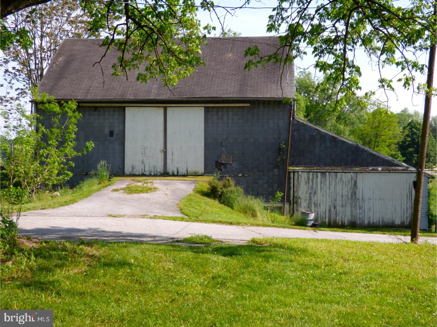 659 Byrd Road Kennett Square, PA 19348 - Photo 2 of 13 Barn