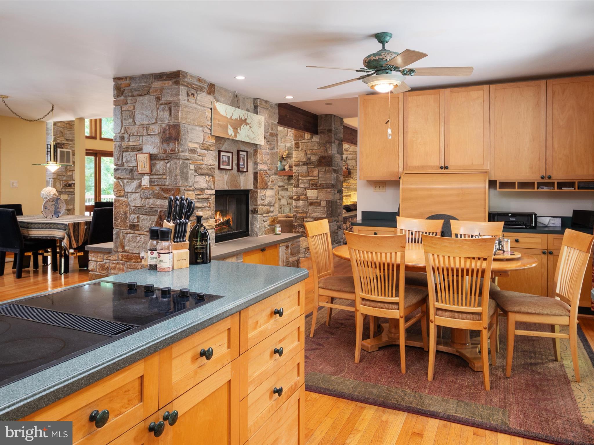 317 Hickory Point Road Pasadena, MD 21122 - Photo 34 of 76 Gallery Image 34
