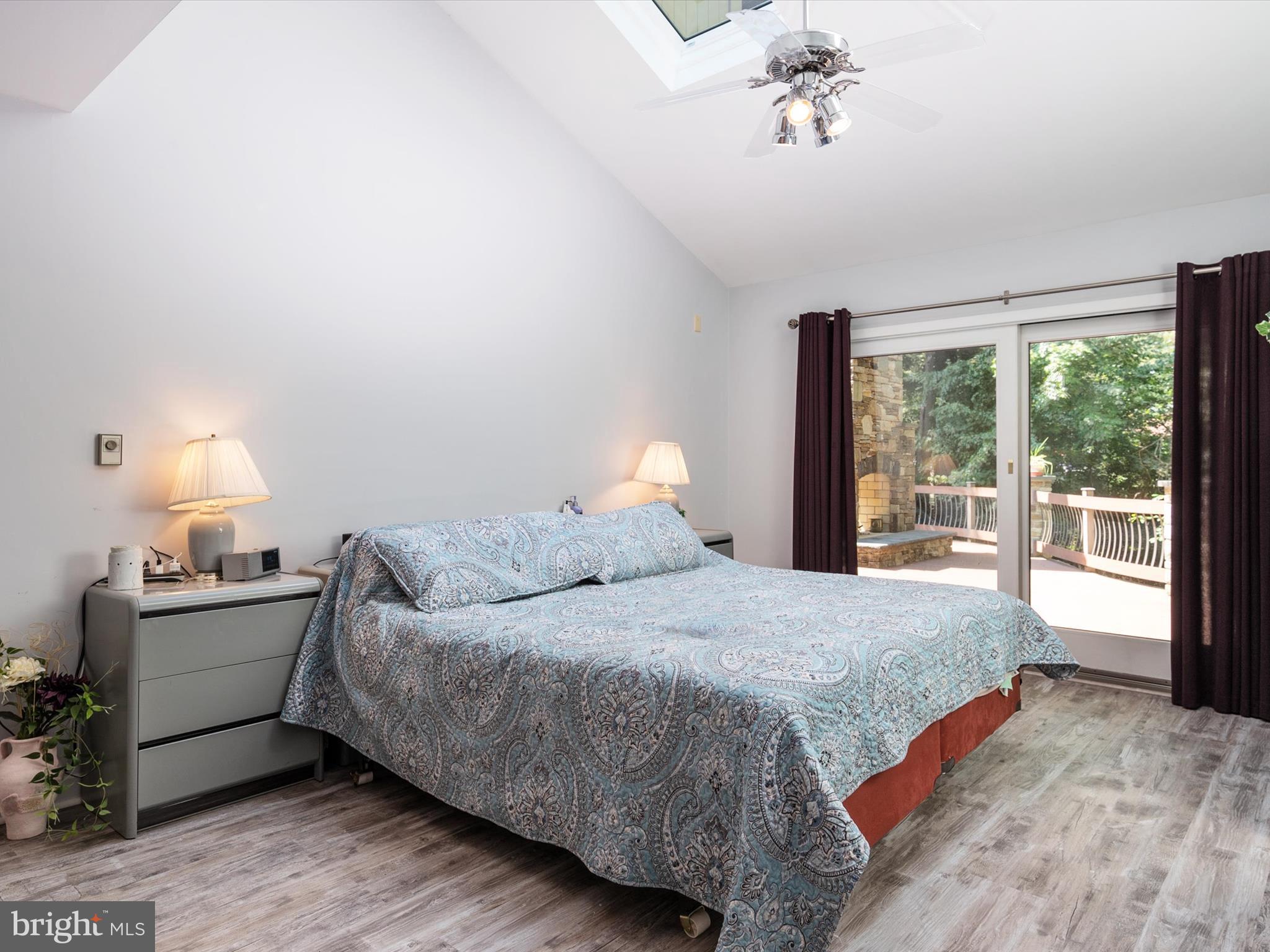 317 Hickory Point Road Pasadena, MD 21122 - Photo 39 of 76 Gallery Image 39
