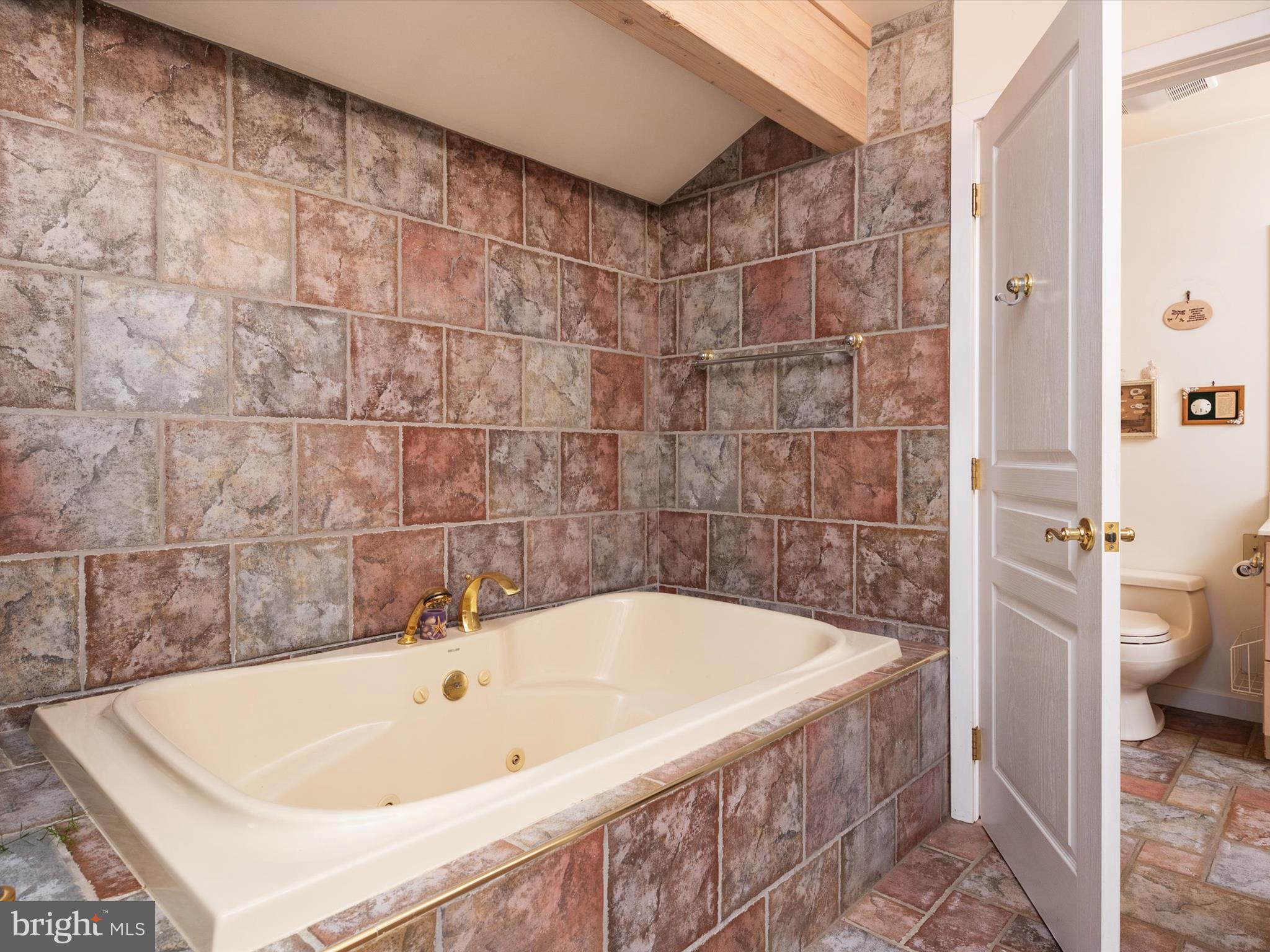317 Hickory Point Road Pasadena, MD 21122 - Photo 41 of 76 Gallery Image 41