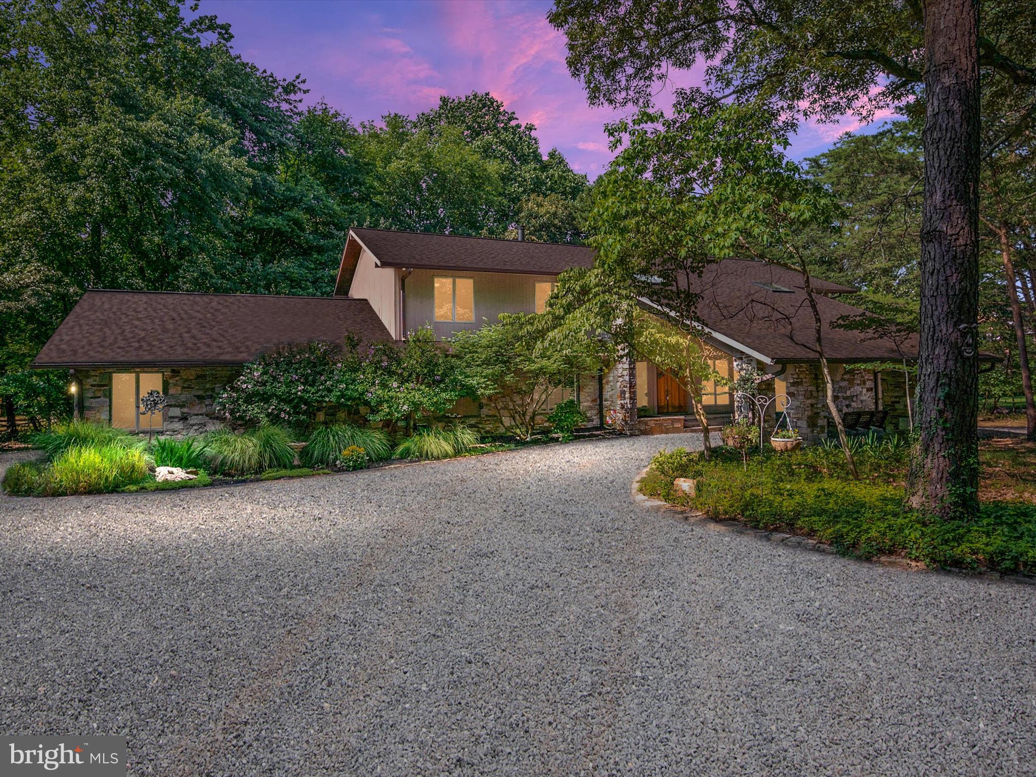 317 Hickory Point Road Pasadena, MD 21122 - Photo 74 of 76 Gallery Image 74