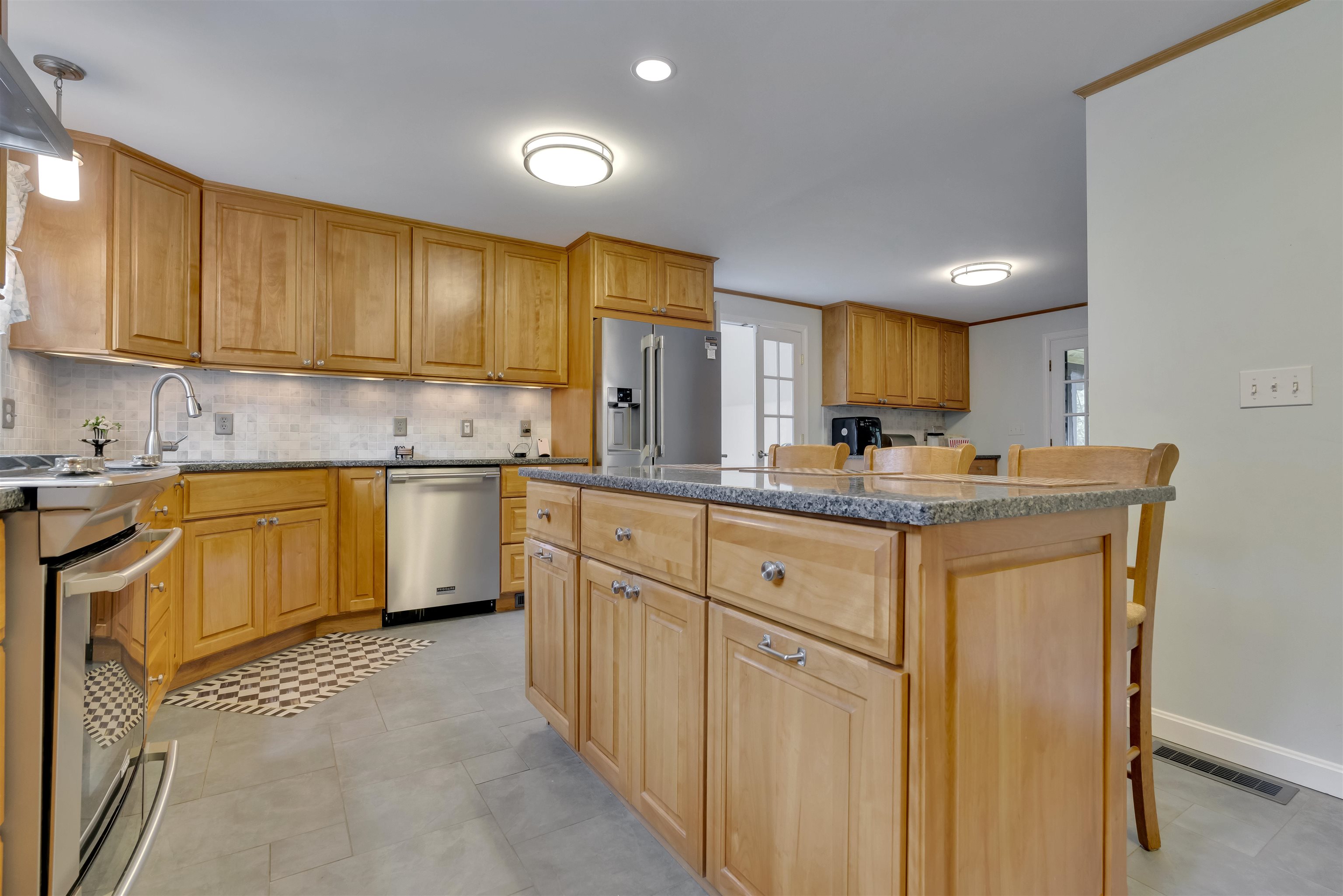 22 Raeder Drive Stratham, NH 03885 - Photo 20 of 52