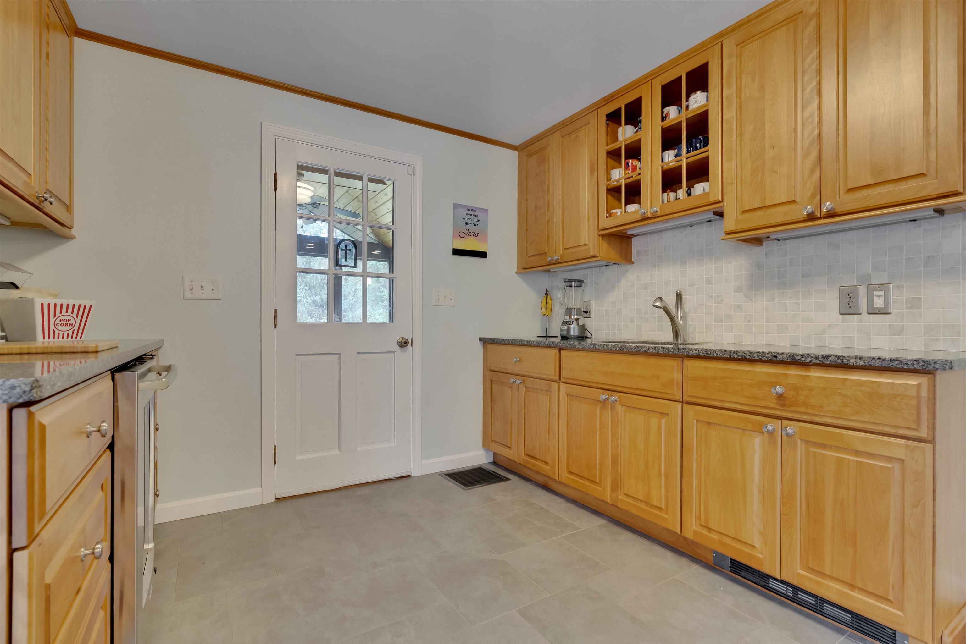 22 Raeder Drive Stratham, NH 03885 - Photo 23 of 52