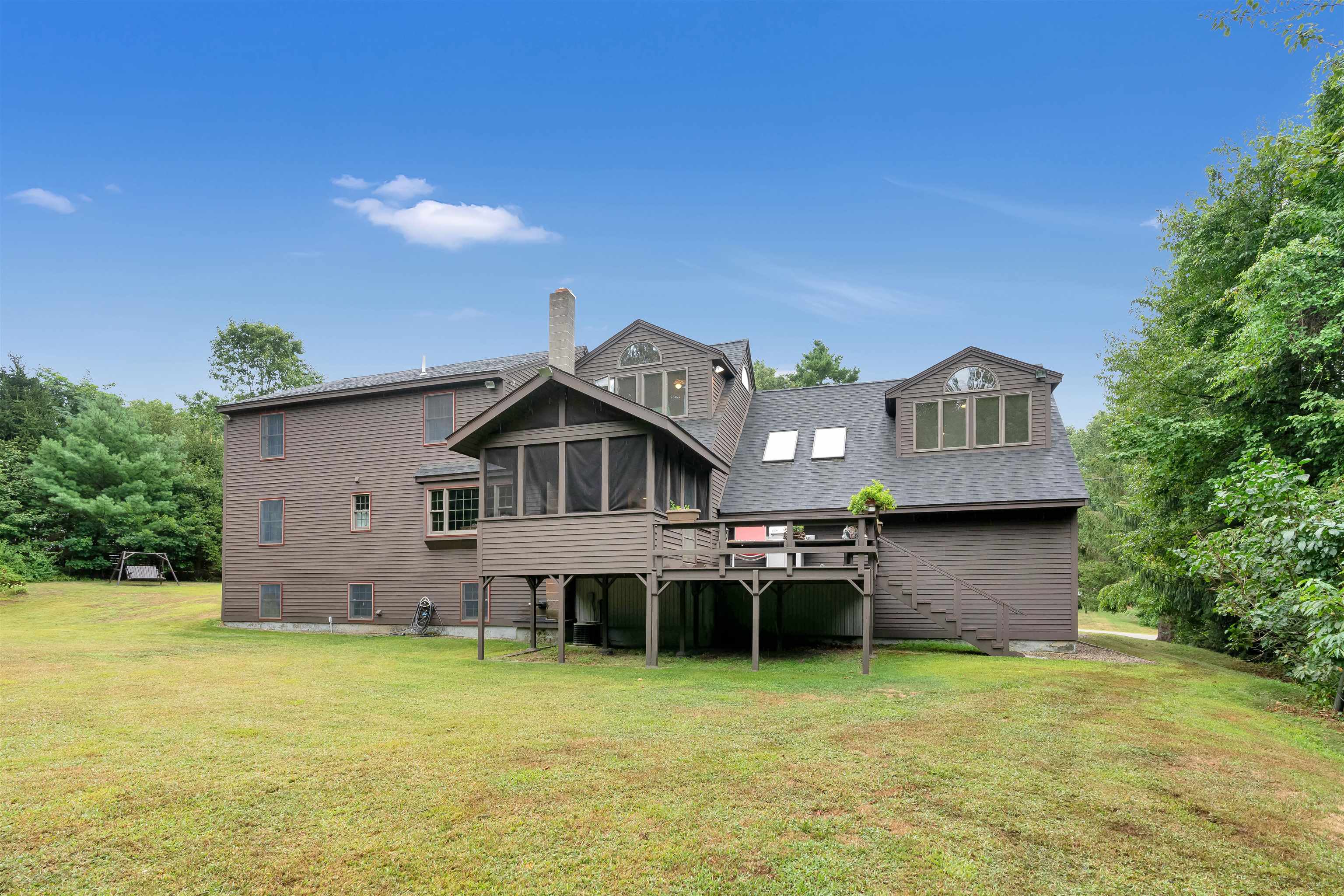 22 Raeder Drive Stratham, NH 03885 - Photo 3 of 52