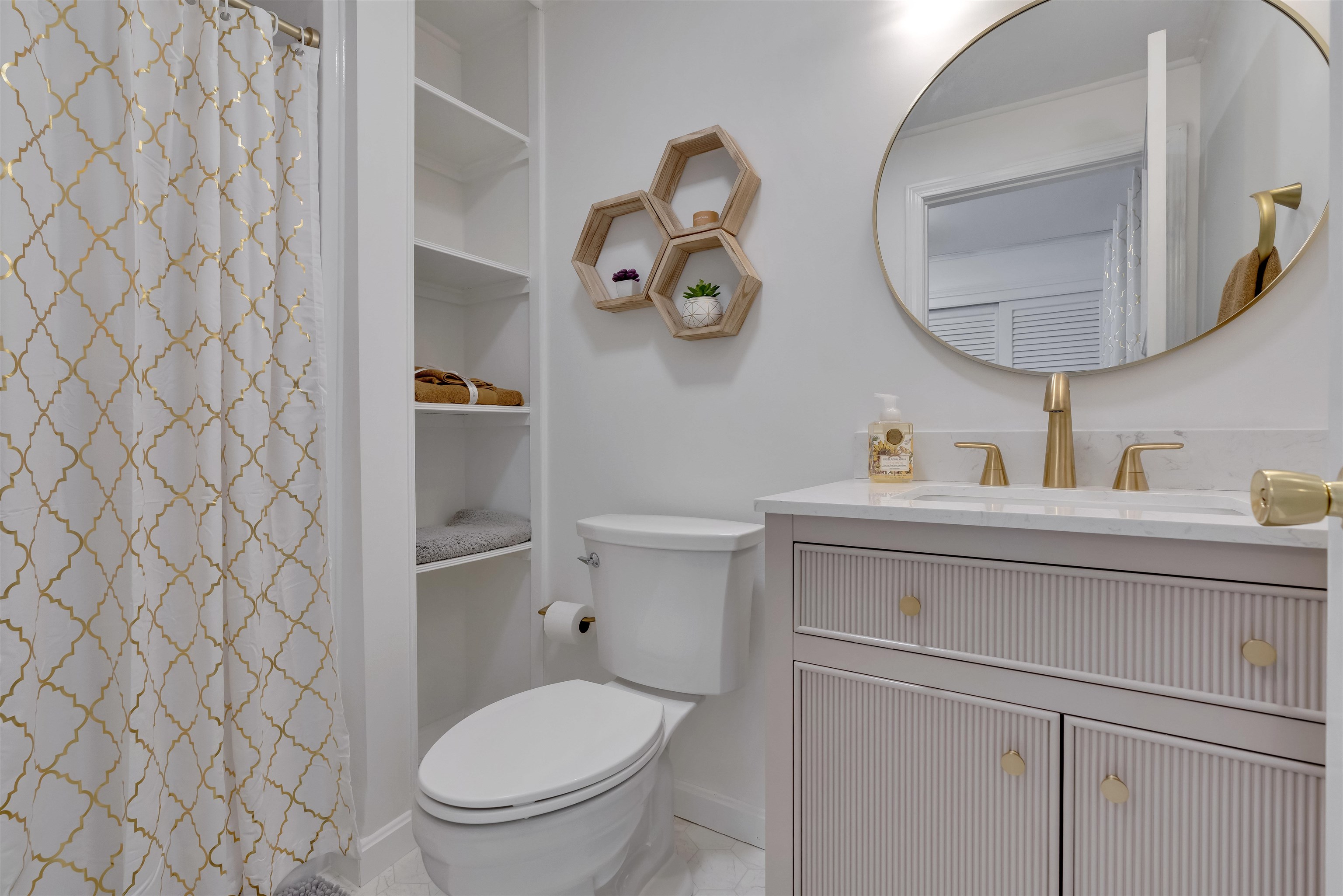 22 Raeder Drive Stratham, NH 03885 - Photo 37 of 52