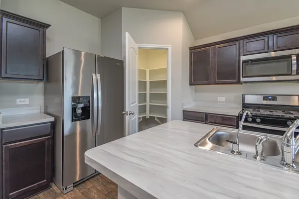 $1,650 | 21540 Rustic Elm Drive, New Caney, TX 77357