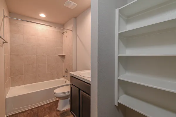 $1,650 | 21540 Rustic Elm Drive, New Caney, TX 77357