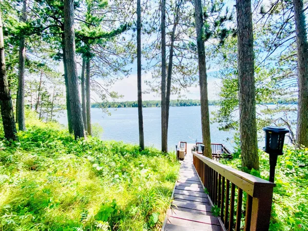 $674,900 | 29969 Sunny Beach Road, Grand Rapids, MN 55744