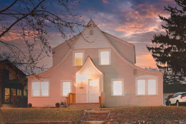 $249,000 | 2141 Dodge Avenue, Fort Wayne, IN 46805