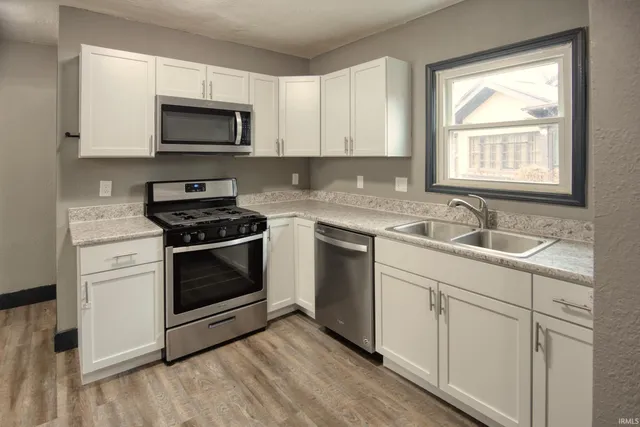 $249,000 | 2141 Dodge Avenue, Fort Wayne, IN 46805