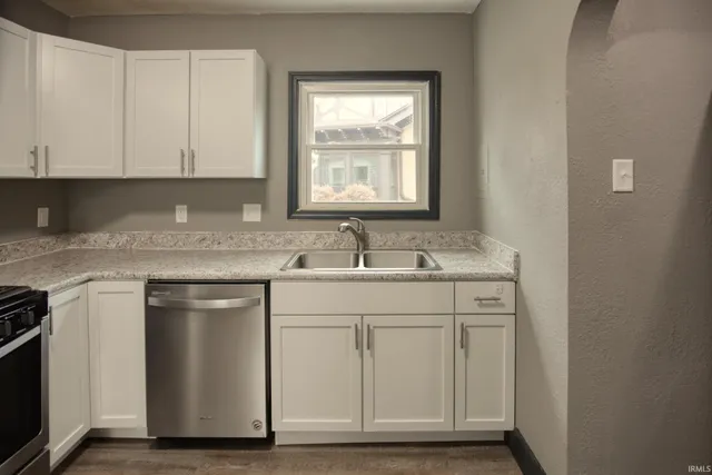 $249,000 | 2141 Dodge Avenue, Fort Wayne, IN 46805