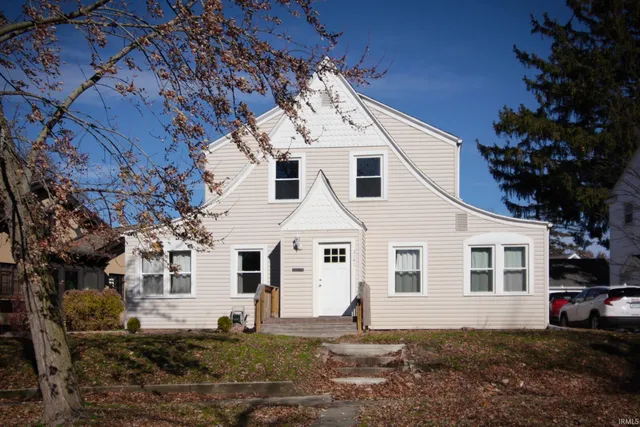 $249,000 | 2141 Dodge Avenue, Fort Wayne, IN 46805