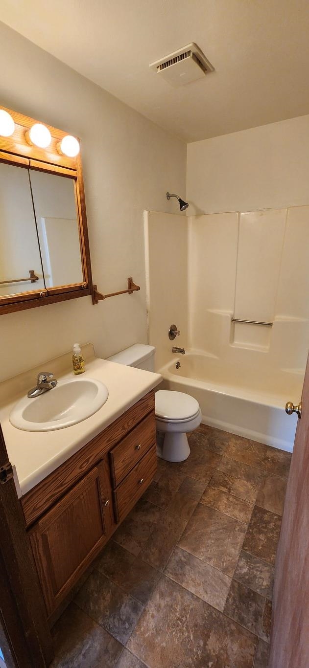 206 South Garfield Street Barneveld, WI 53507 - Photo 12 of 26