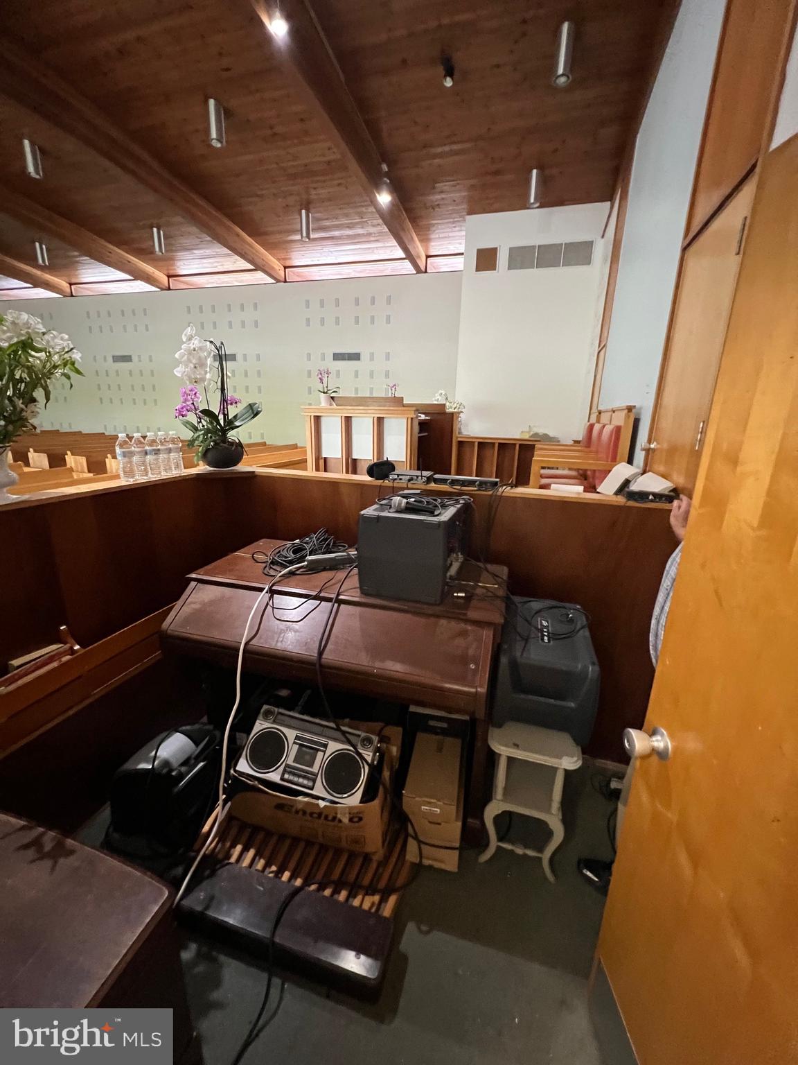 8300 Adelphi Road Adelphi, MD 20783 - Photo 8 of 12