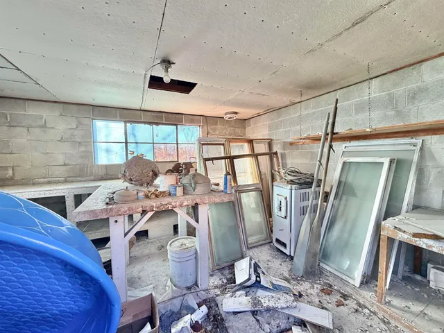 $239,000 | 13799 West 700th Road, Jasonville, IN 47438