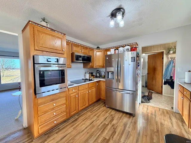 $239,000 | 13799 West 700th Road, Jasonville, IN 47438