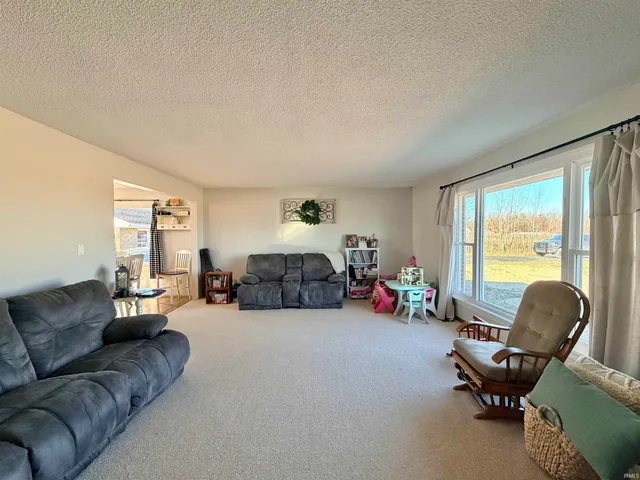 $239,000 | 13799 West 700th Road, Jasonville, IN 47438