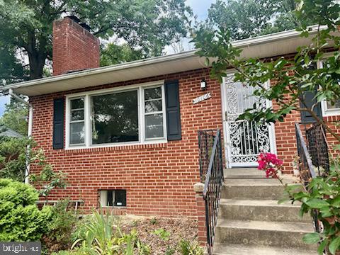 10106 Towhee Avenue Adelphi, MD 20783 - Photo 2 of 21 Front Main Entrance