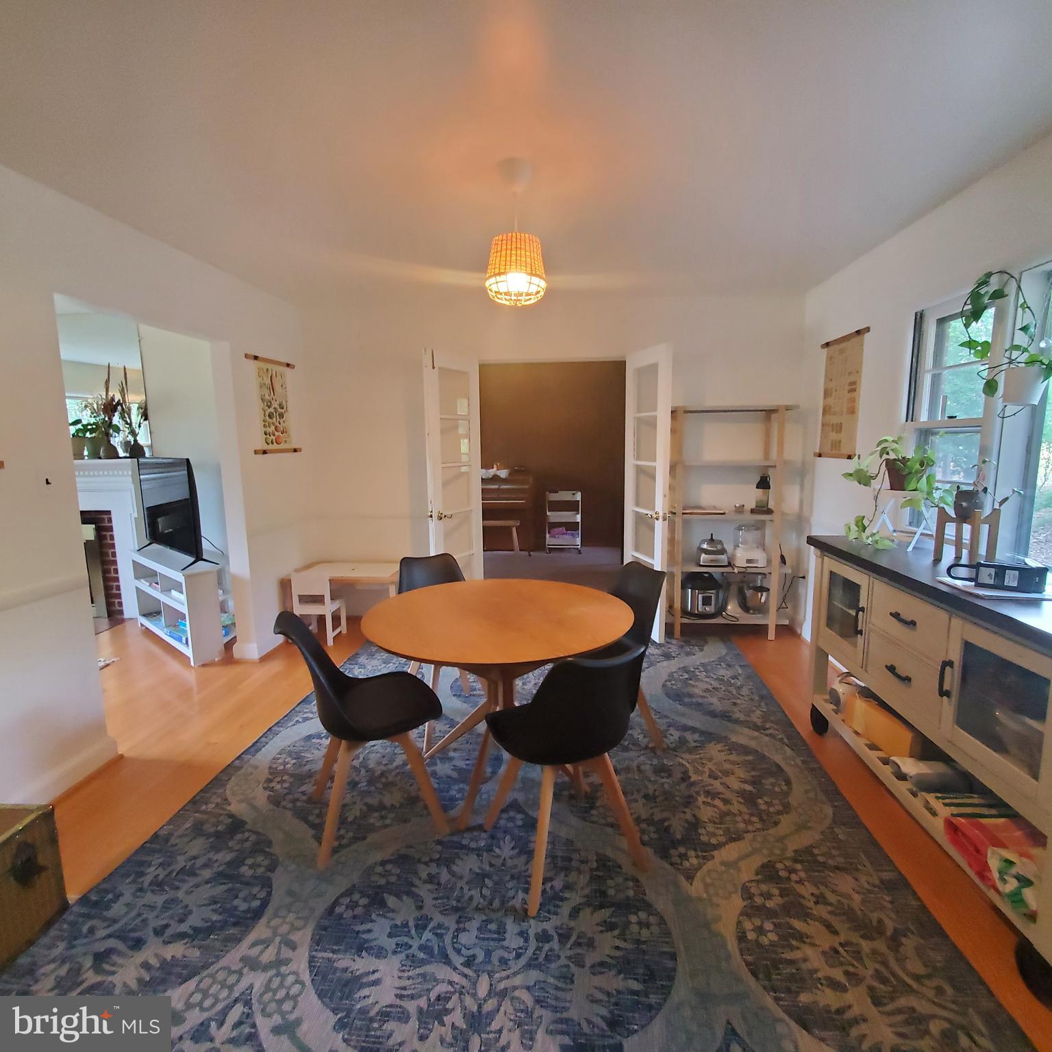 10106 Towhee Avenue Adelphi, MD 20783 - Photo 8 of 21 Dining Room