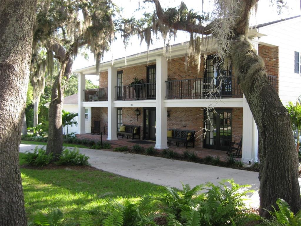 725 Indian Rocks Road Belleair, FL 33756 - Photo 1 of 1 Gallery Image 1