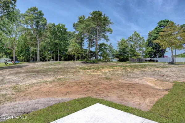 $1,700 | 120 Crabshell Lane, Sneads Ferry, NC 28460