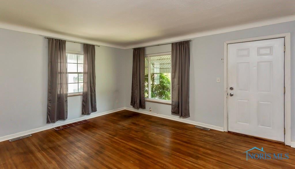 4033 Bowen Road Toledo, OH 43613 - Photo 3 of 24 Gallery Image 3