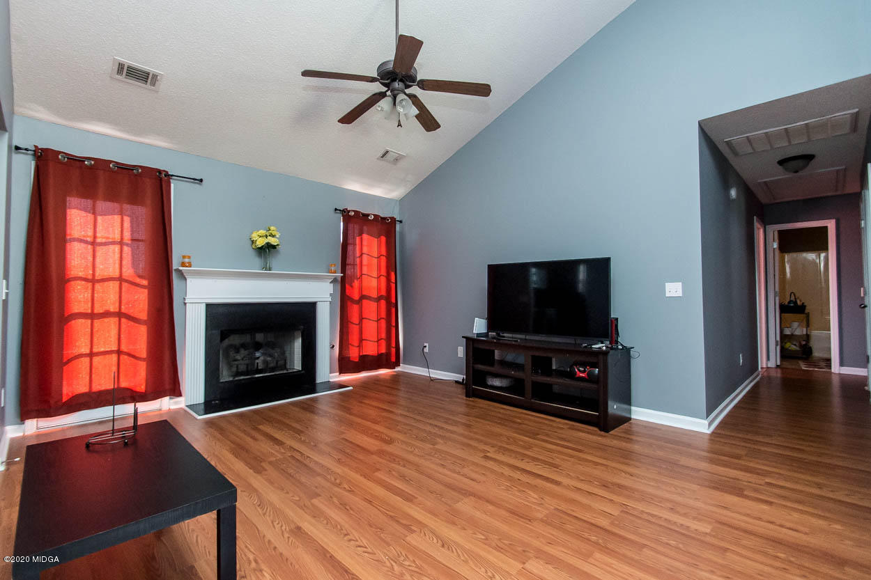 314 Timberwind Drive Byron, GA 31008 - Photo 2 of 31 1
