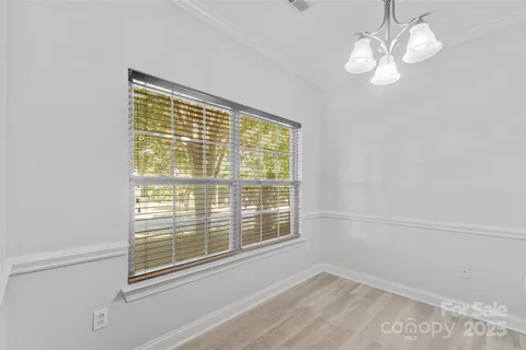 a view of empty room with window