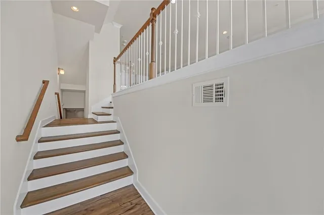 $4,750 | 860 Stonehill Lane, Atlanta, GA 30324