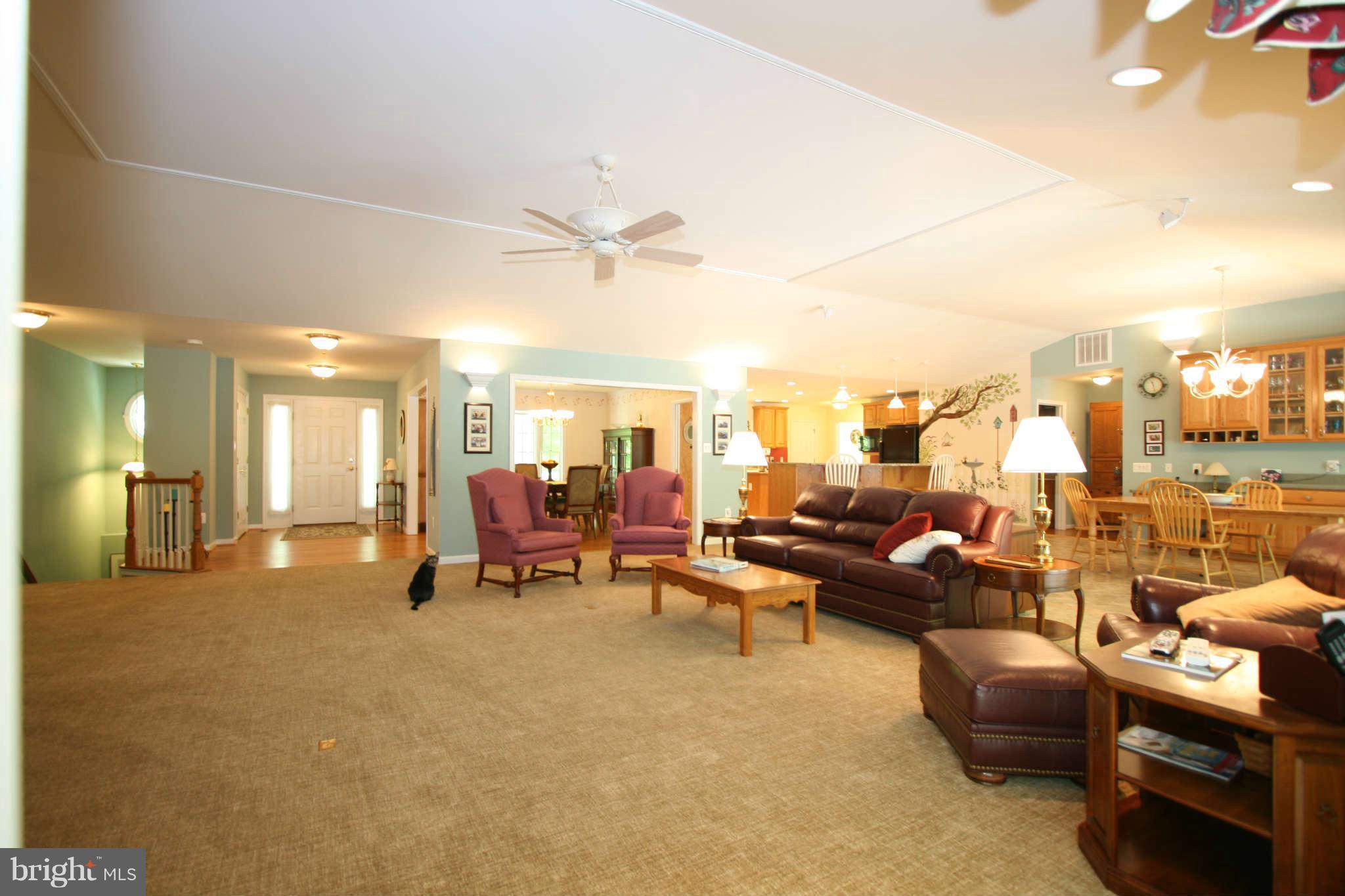 3362 Basford Road Frederick, MD 21703 - Photo 5 of 30 Living Room