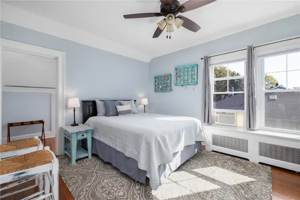 $4,000 | 127 West Main Road, Middletown, RI 02842