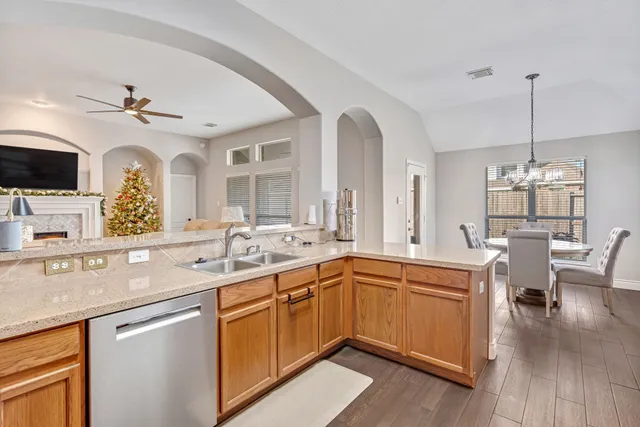 $359,900 | 5923 Bogie Way, Pasadena, TX 77505