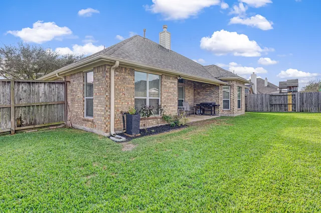 $359,900 | 5923 Bogie Way, Pasadena, TX 77505