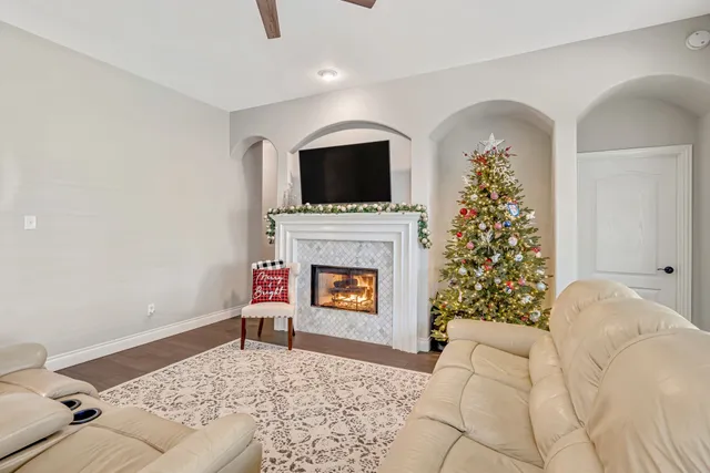 $359,900 | 5923 Bogie Way, Pasadena, TX 77505