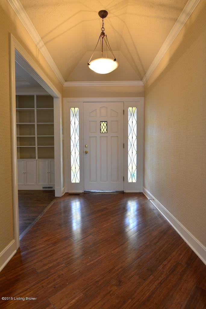 5405 Apache Road Louisville, KY 40207 - Photo 2 of 35 DSC_2922.jpg