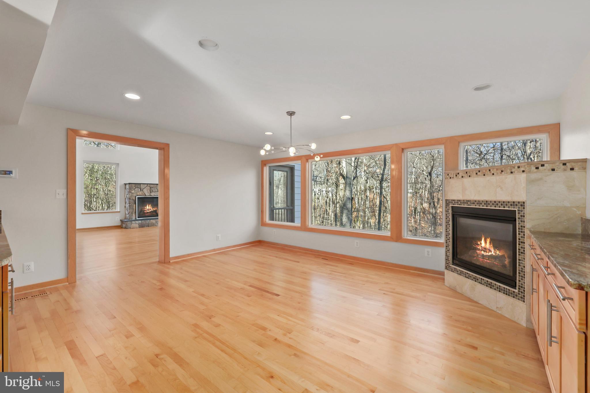 10450 Hunter View Road Vienna, VA 22181 - Photo 22 of 73 Gallery Image 22