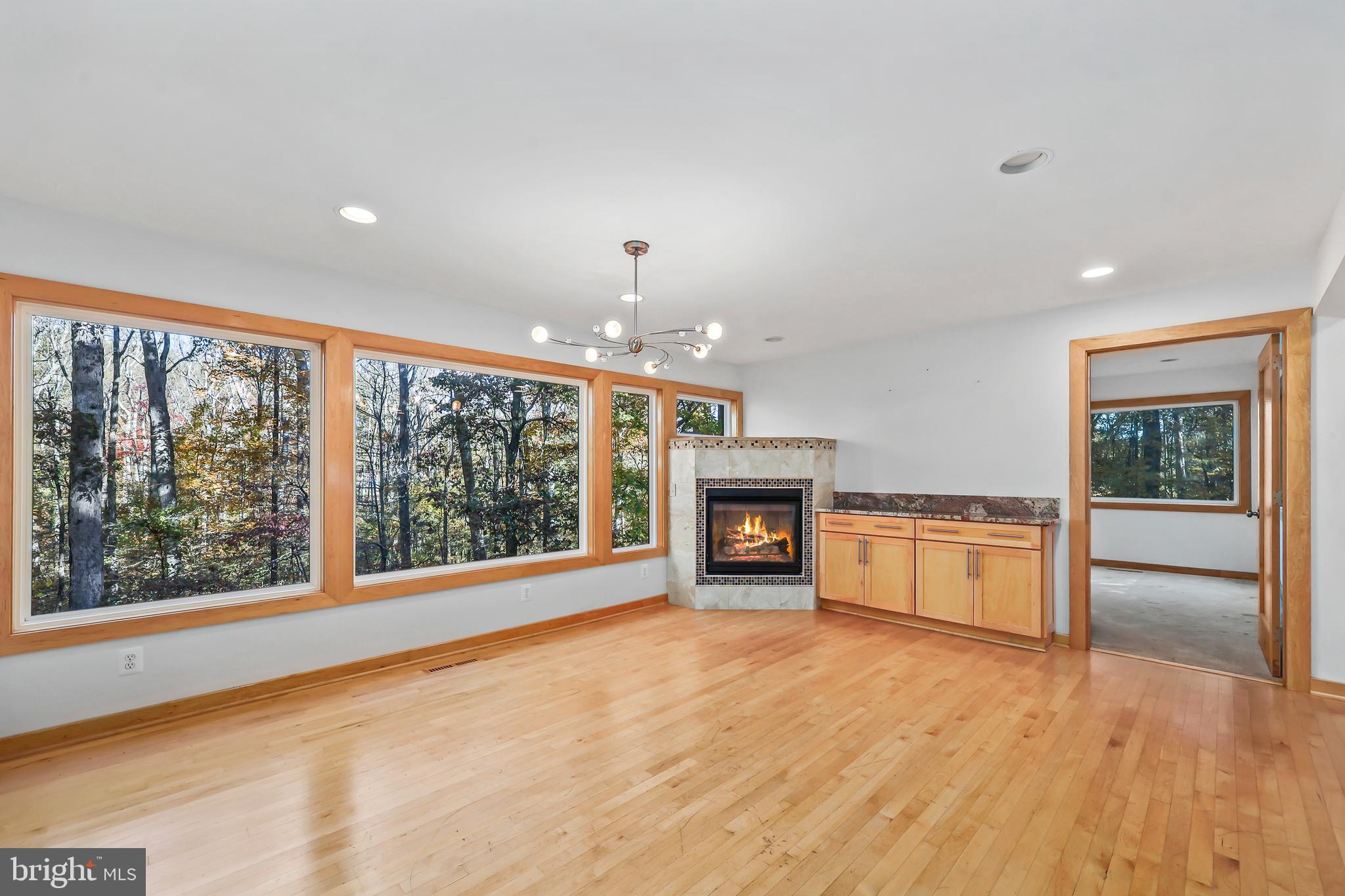 10450 Hunter View Road Vienna, VA 22181 - Photo 24 of 73 Gallery Image 24