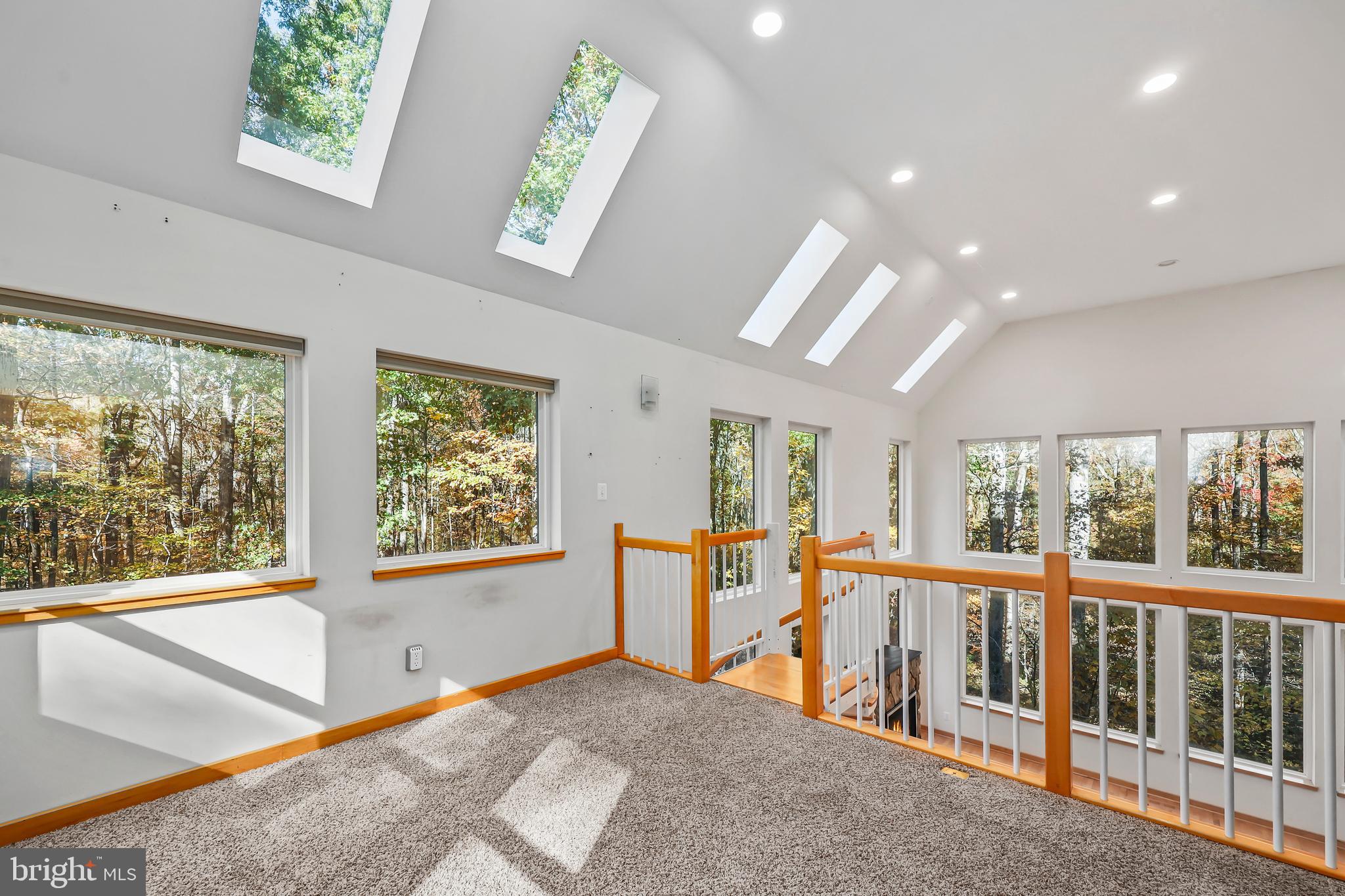 10450 Hunter View Road Vienna, VA 22181 - Photo 26 of 73 Gallery Image 26