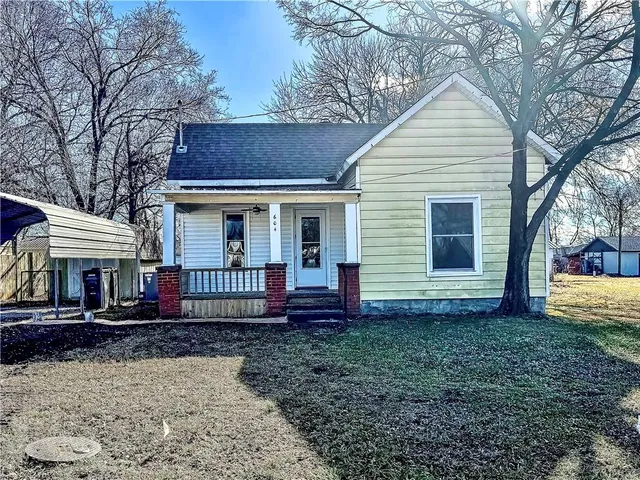 $89,000 | 604 6th Street, Altamont, KS 67330