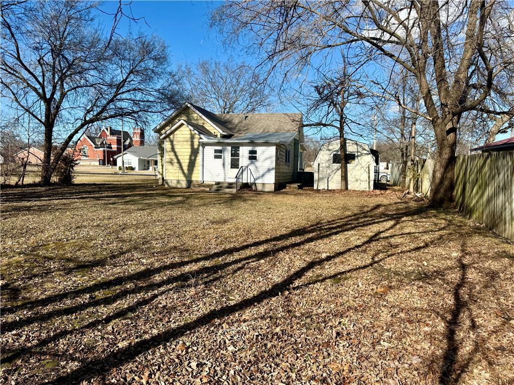 604 6th Street Altamont, KS 67330 - Photo 22 of 23