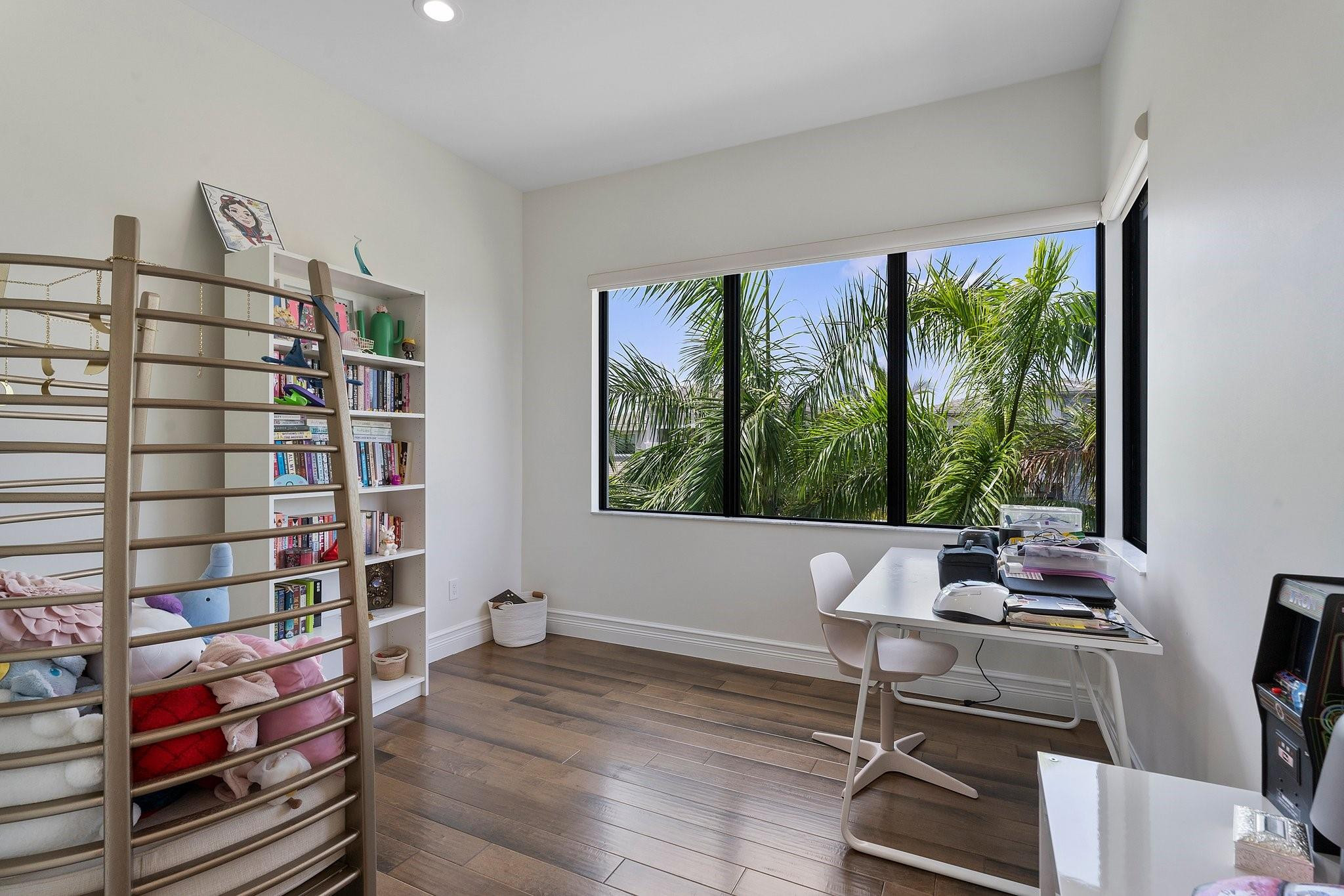 9626 Vescovato Way Boca Raton, FL 33496 - Photo 36 of 72 bedroom 4 sitting room