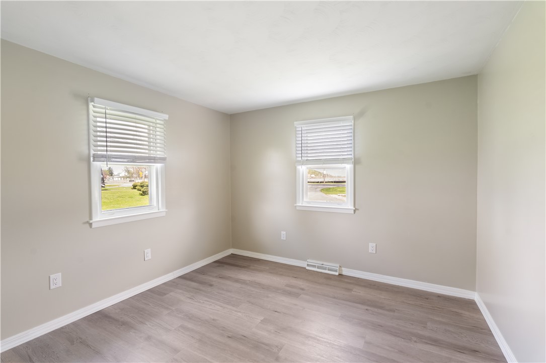 1144 Lochland Road Geneva City, NY 14456 - Photo 29 of 46 Second bedroom