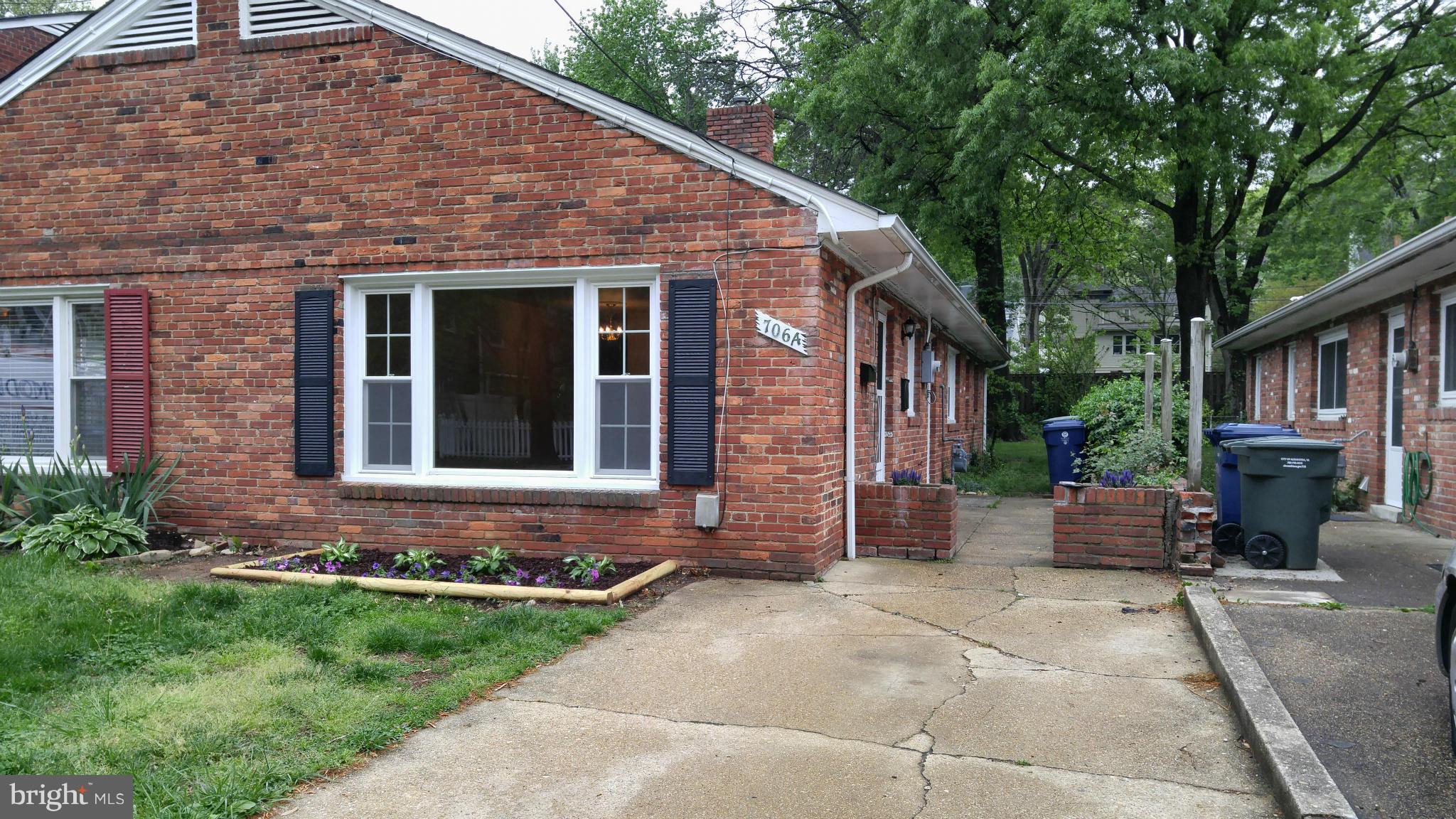 706 West Glebe Road Alexandria, VA 22305 - Photo 1 of 12 Exterior (Front)