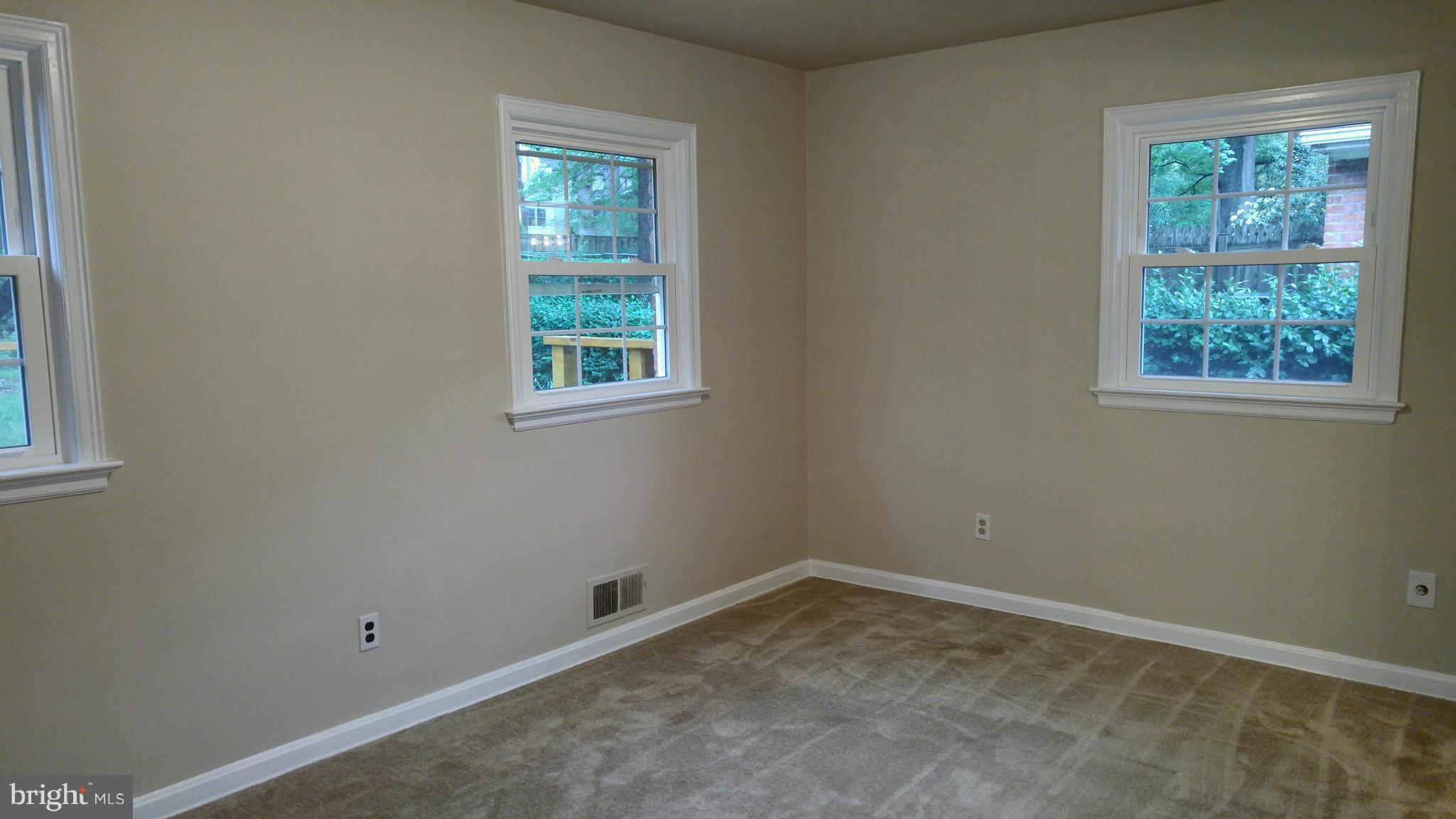 706 West Glebe Road Alexandria, VA 22305 - Photo 10 of 12 Bedroom (Master)