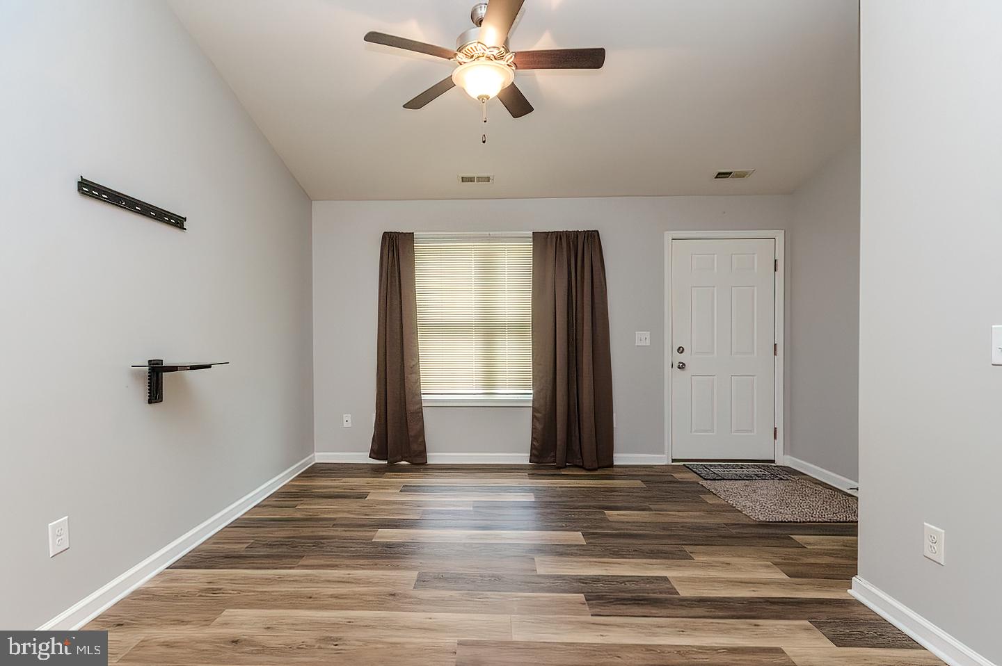 103 Cranes Lane Ranson, WV 25438 - Photo 6 of 44