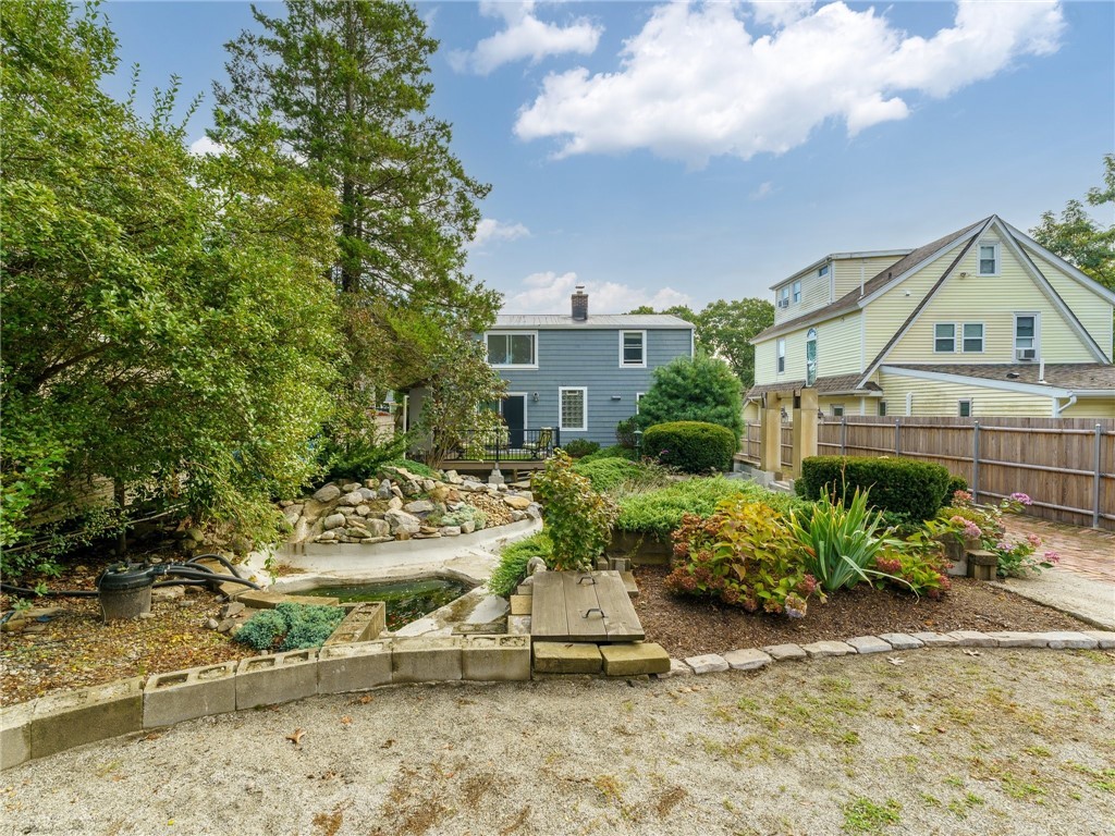 24 Haddon Hill Road Cranston, RI 02905 - Photo 12 of 50 Gallery Image 12