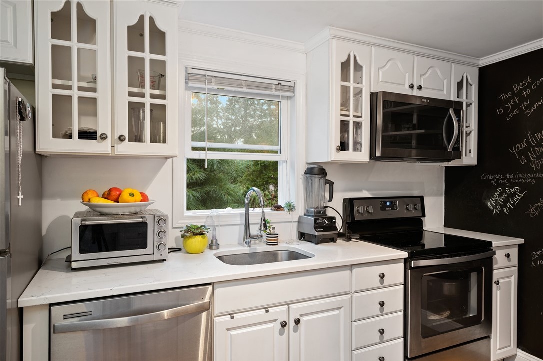 24 Haddon Hill Road Cranston, RI 02905 - Photo 39 of 50 Gallery Image 39